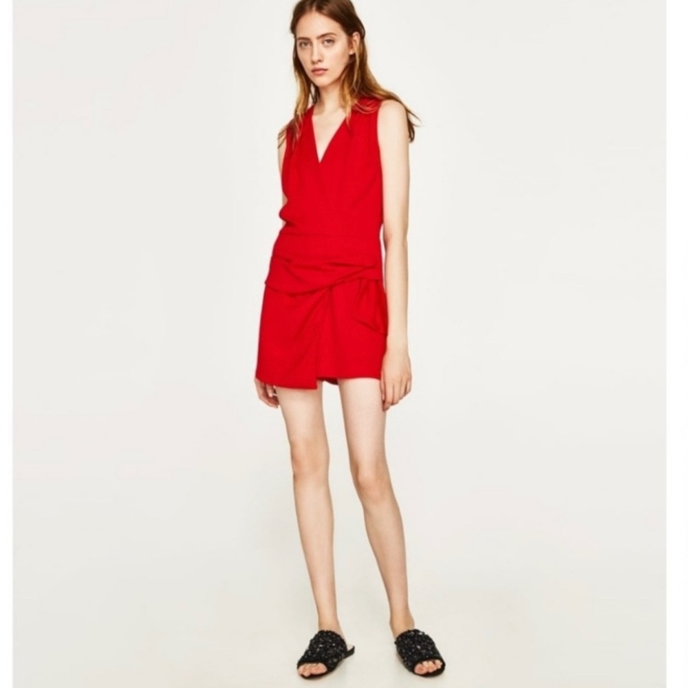 NWT Zara Red Sleeveless V-Neck Romper M